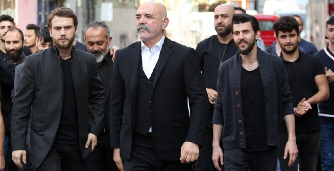 Haldun Dormen Çukur dizisine konuk oyuncu olarak katıldı