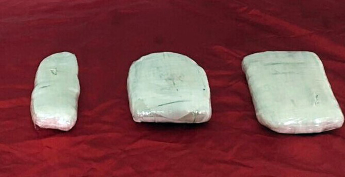 Zehir tüccarları her yolu deniyor