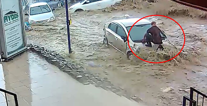 Ankara'daki sel felaketinden yeni görüntüler! Ölümden kıl payı kurtuldu