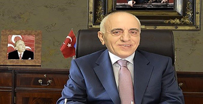 Türkeş'in doktoru Selim Kaptanoğlu adaylıktan çekildi