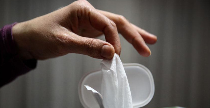 İngiltere'de ıslak mendile yasak geliyor