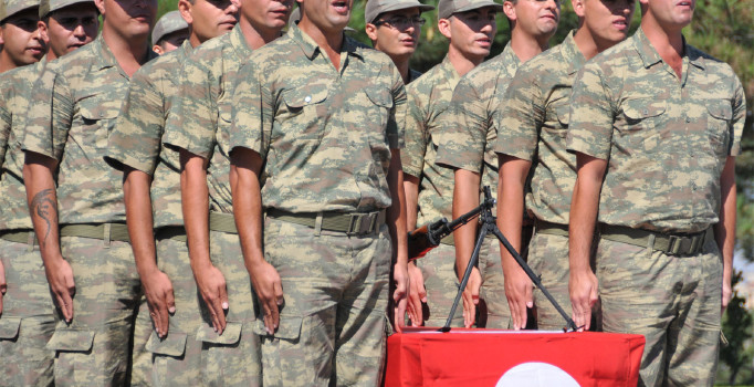 Hasip Saygılı yazdı: ‘Zenginimiz bedel verir askerimiz fakirdendir’