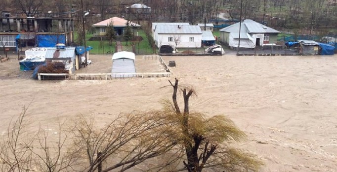 Beytüşşebap sular altında kaldı! Şırnak haberleri