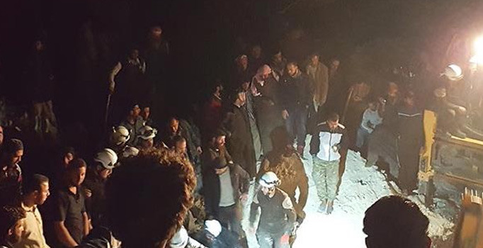 Son dakika! İdlib'e hava saldırısı: 8 ölü