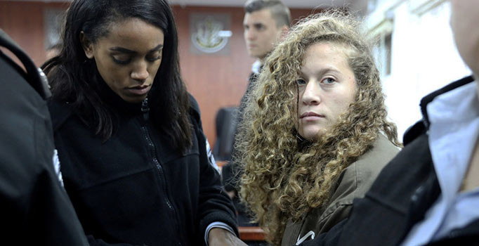 Filistinli cesur kız Temimi'nin abisi de gözaltına alındı