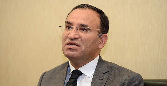 Bozdağ: Başkanlık sistemi olsa CHP'liler Kılıçdaroğlu'nu aday göstermez