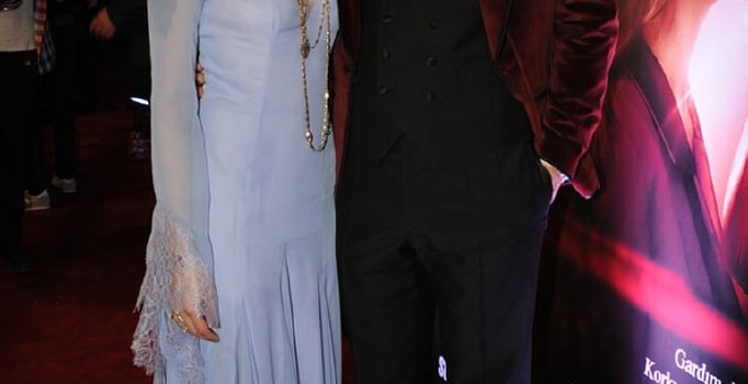 Birce Akalay Sarp Levendoğlu'yla galada kavga etti