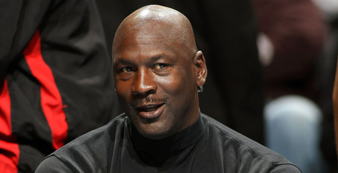En fazla kazanan emekli sporcu Michael Jordan oldu