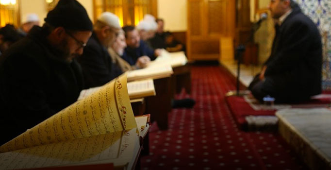 Diyanet'ten 'e-oruç' çağrısı