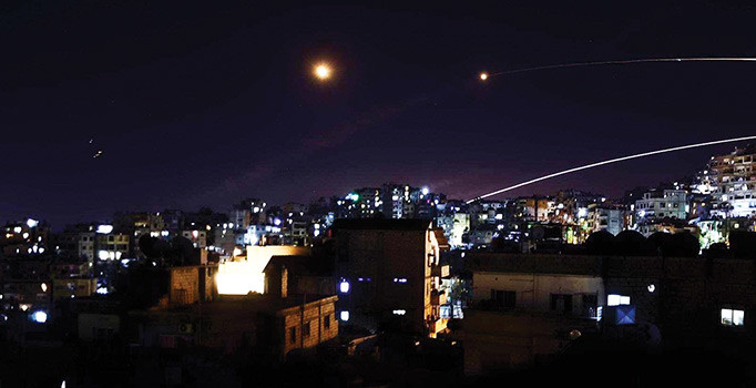 Tehlikeli kıvılcım