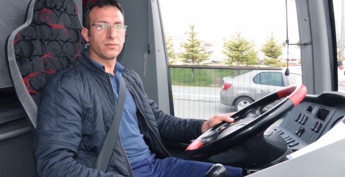 Hakimle servis şoförünün 'yer' tartışması adliyelik oldu