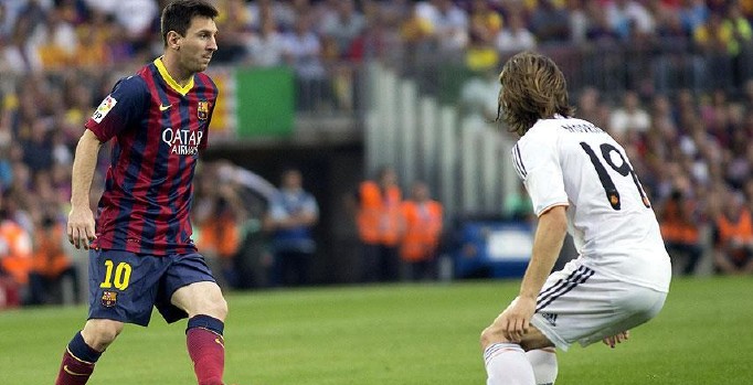 Messi Real Madrid maçında 500. golünü atmanın peşinde