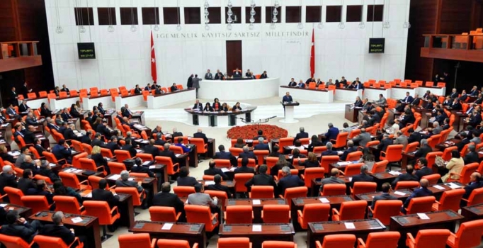 Yeni Torba Yasa'da hangi maddeler var? 2018 Torba Yasada prim borçları, askeri ücret, vergi borçları