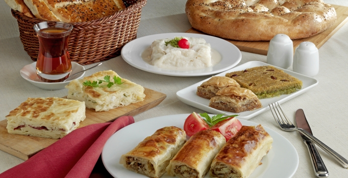 Diyetisyenden 'İftar ile sahur arasına 4 öğün sığdırın' uyarısı!