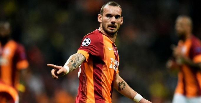 Sneijder: Ne pahasına olursa olsun Fenerbahçe maçında sahaya çıkacağım