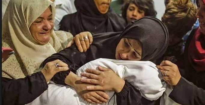 İsrail yılın ilk 4,5 ayında 18 Filistinli çocuğu öldürdü