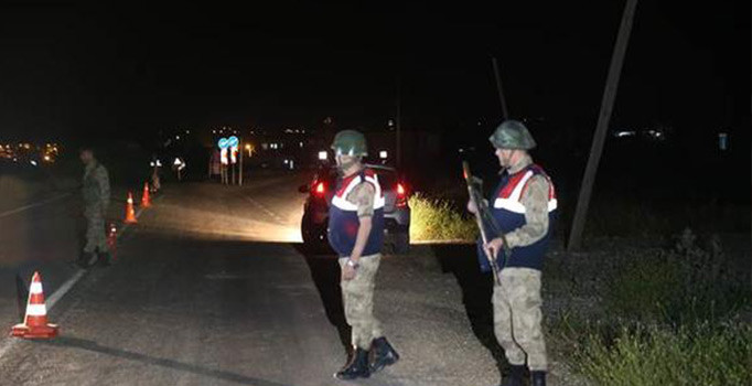 Son dakika! Şanlıurfa'da jandarma karakoluna roketli saldırı: Yaralılar var