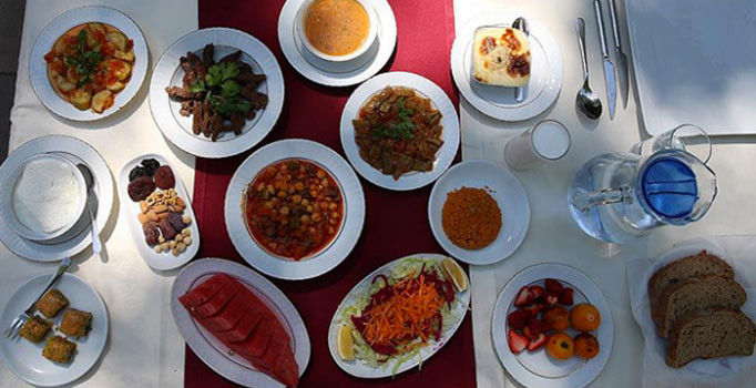 Mehmet Camcı'dan Ramazan’da doğru ve dengeli beslenme uyarısı