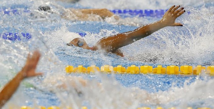 Genç Milli Yüzme Takımı Uluslar Şampiyonası'nda 3 altın, 2 gümüş madalya kazandı