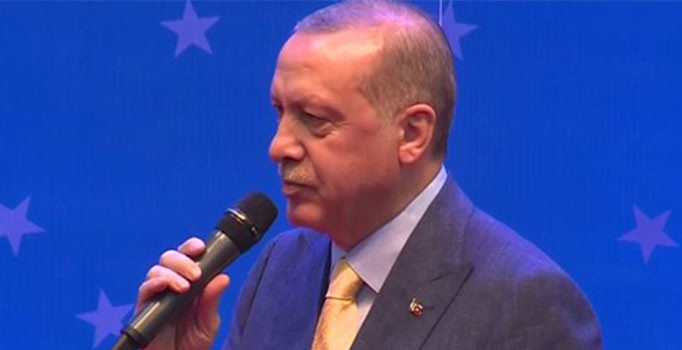 Son dakika! Erdoğan'dan Avrupa'daki Türklere çağrı: Vatandaşlık veriyorlarsa alın
