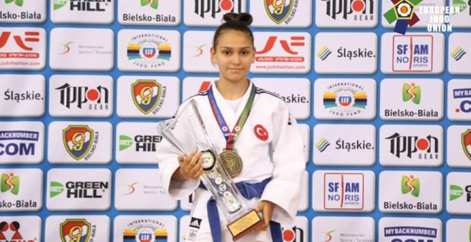 Kocaelili judocular Avrupa’dan madalya ile döndü