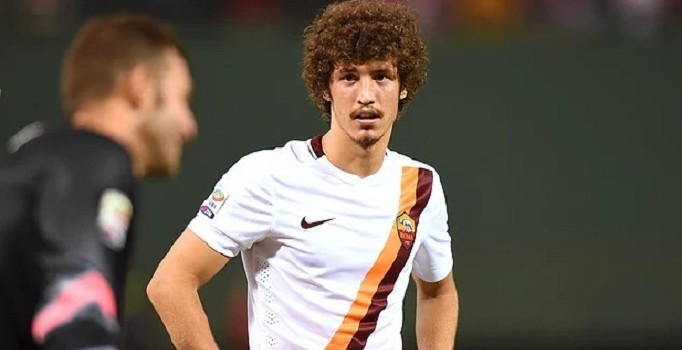 Salih Uçan'ın menajeri: Önümüzdeki sezon Fenerbahçe'ye dönebilir