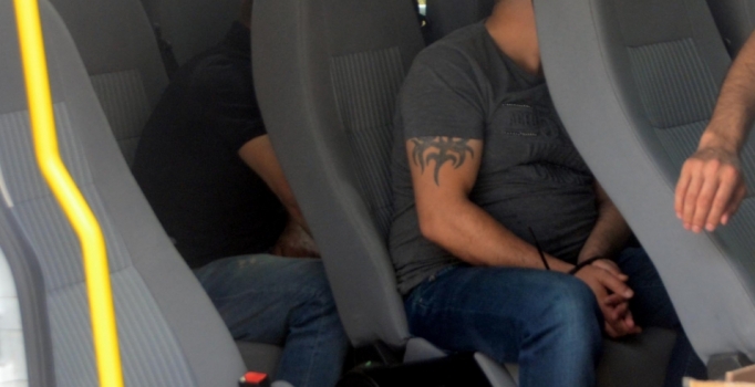 İzmir'de, FETÖ'nün TSK'daki kripto yapılanmasına operasyon