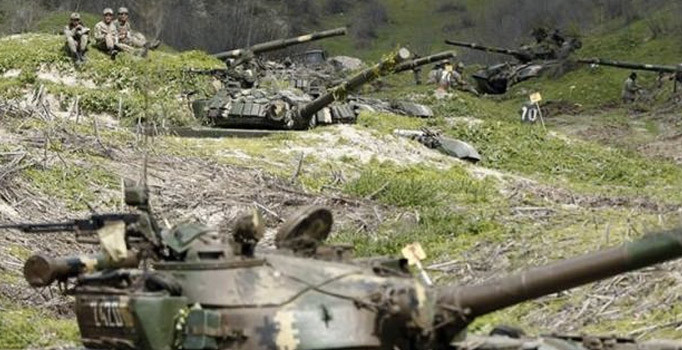 Azerbaycan, Ermenistan güçlerinin ateş açtığını açıkladı
