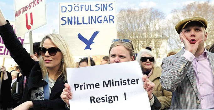 Irkçı lider Marine Le Pen de Panama kara listesinde