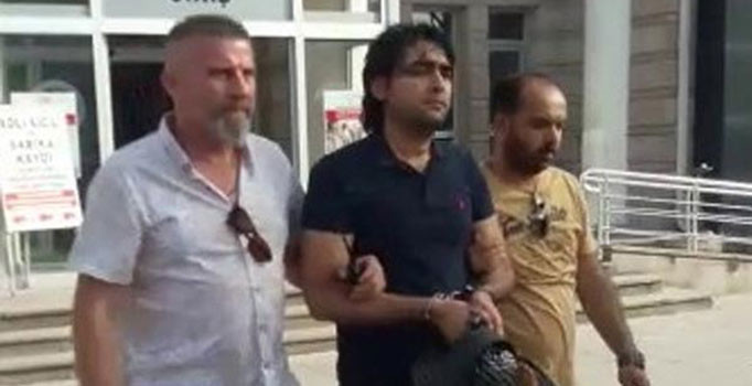 Yunanistan'a kaçarken yakalanan eski kaymakam FETÖ'den tutuklandı