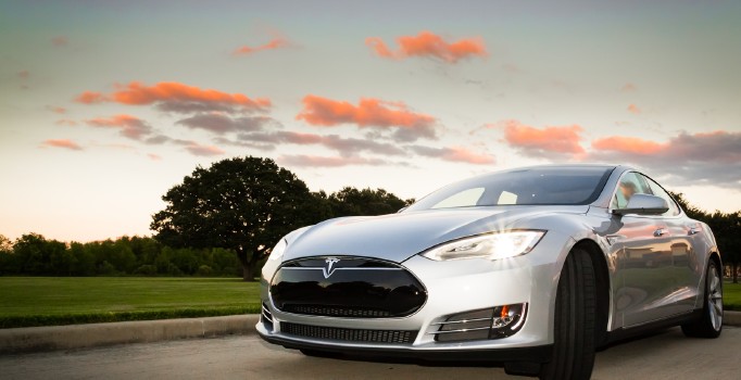 Tesla, ABD'de liderliği kaybetti