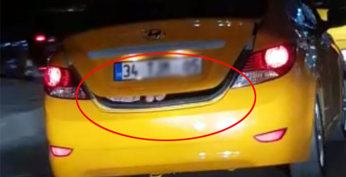 Sultangazi’de taksi bagajında yolculuk kamerada