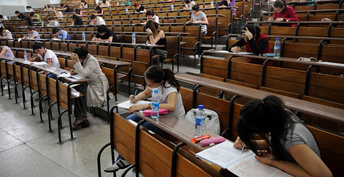 2010 KPSS iptal yolunda - 2010 KPSS iptal edildi mi?