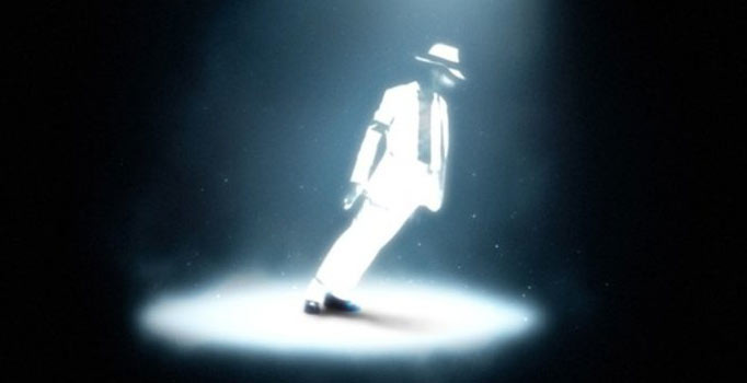 Michael Jackson'ın 45 derecelik duruşunun sırrı çözüldü