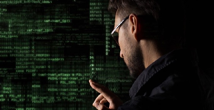 Almanya siber saldırılara karşı ordu kurdu