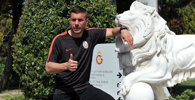 Galatasaraylı futbolcu Podolski: Buradan ayrılmak gibi bir niyetim yok