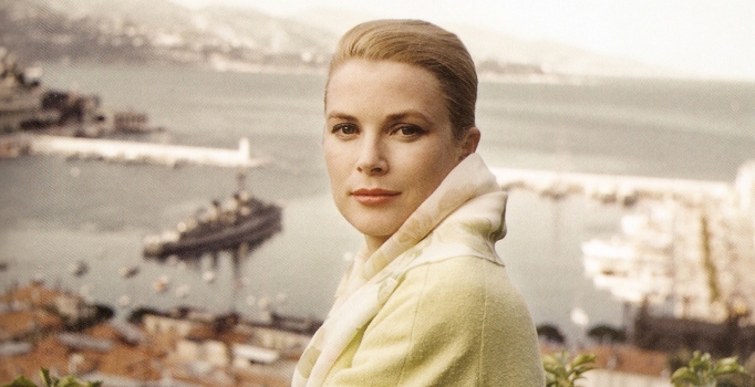 Torunların güzelliği babaanneden