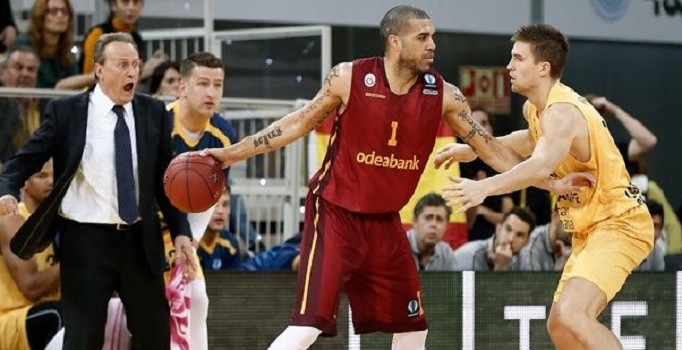 Galatasaray Odeabank'ın Pınar Karşıyaka ile yapacağı maç ertelendi