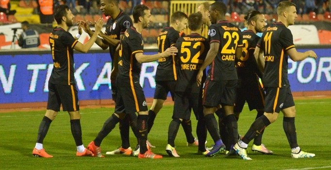 Galatasaray - Rizespor maçı muhtemel 11'leri