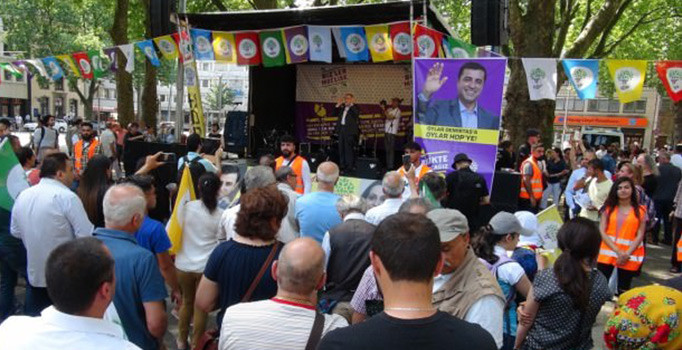 Almanya'dan HDP’nin seçim kampanyasına savunma