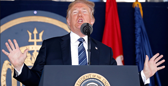 Trump'tan Türkiye'ye 'rahip' mesajı: Onu kurtaracağız