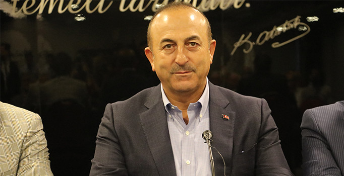 Bakan Çavuşoğlu: Kur dalgalanmaları gibi oyunlar bizi durduramaz