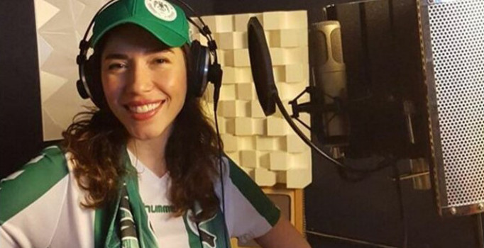 Şarkıcı Burcu Güneş, Konyaspor için marş yaptı