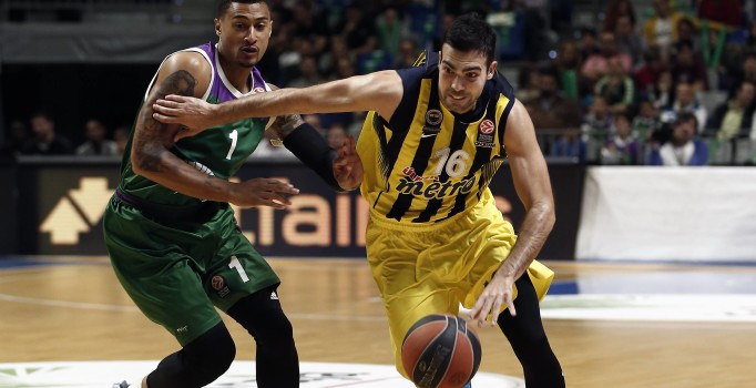 Euroleague Son 16 turunda Fenerbahçe, Unicaja Malaga takımına 71-67 yenildi
