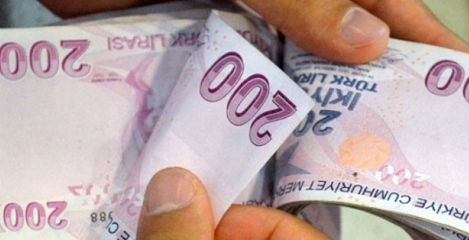 Bakan Koca'dan emekli hekim maaşlarına ilişkin açıklama