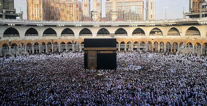 Suudi Arabistan'dan Yemenlilere 3 yıl sonra umre izni