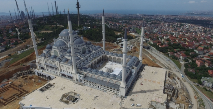 Çamlıca Camii’nde geri sayım başladı
