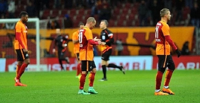 Galatasaray ikinci yarıda sadece 10 puan toplayabildi
