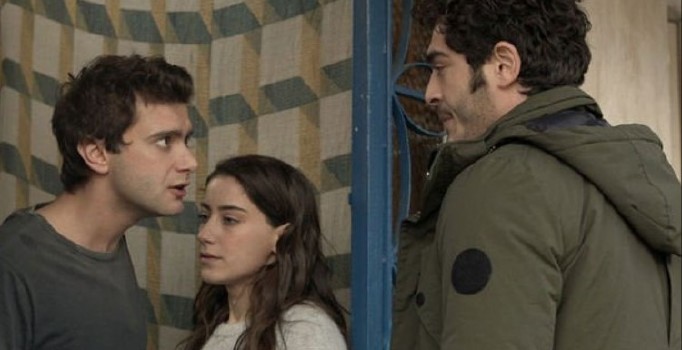 Ünlü oyuncunun içerisinde bulunduğu otomobilden uyuşturucu çıktı