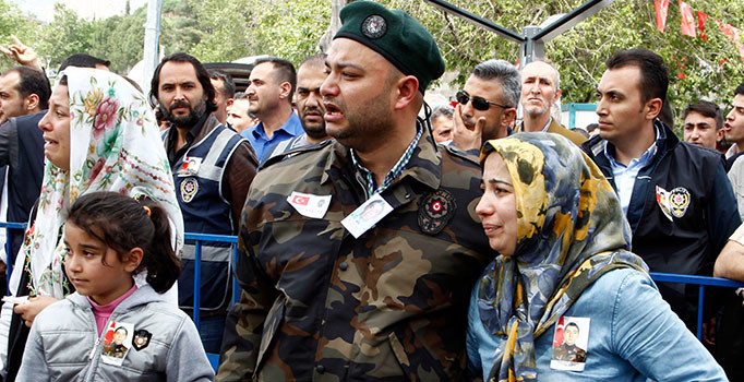 Nusaybin şehidi Serkan Yılmaz Kahramanmaraş'ta son yolculuğuna uğurlandı